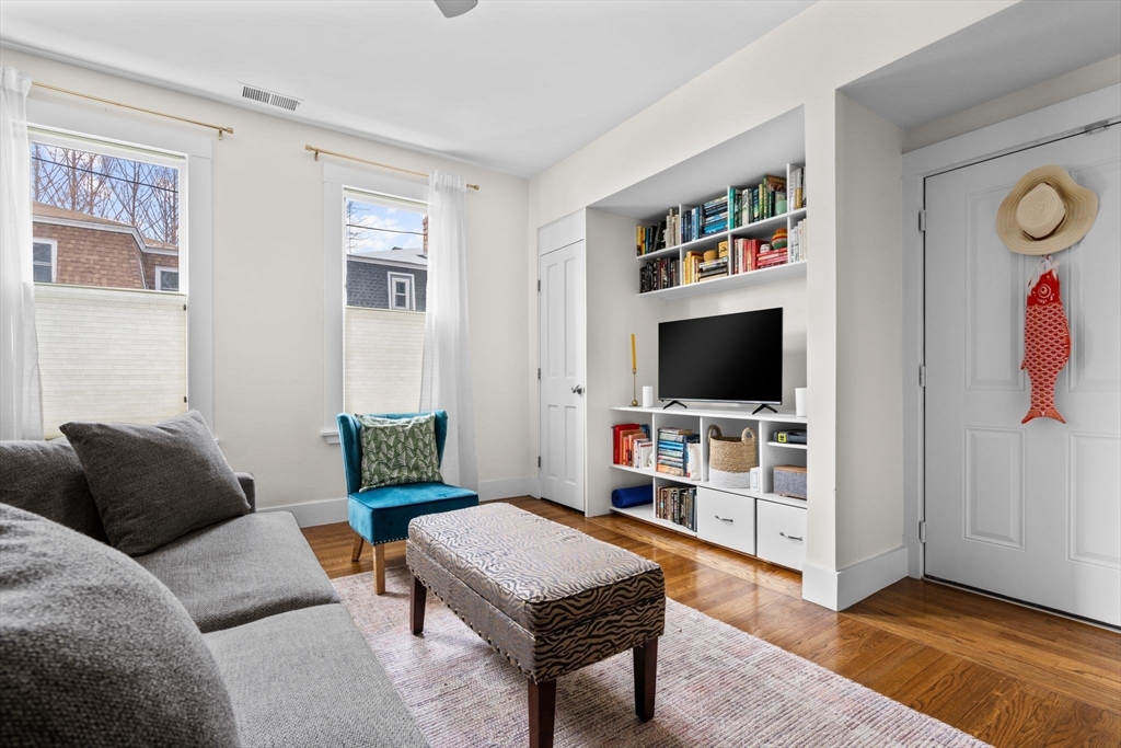 230 Amory Street, Unit 1 Boston, MA 02130 - Photo 5 of 19
