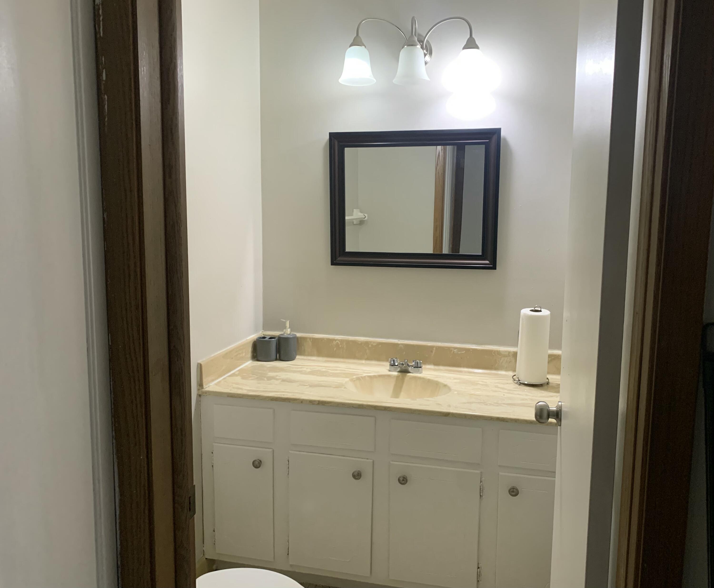 4050 West Rivers Edge Circle, Unit 20 Brown Deer, WI 53209 - Photo 12 of 20 IMG_5841