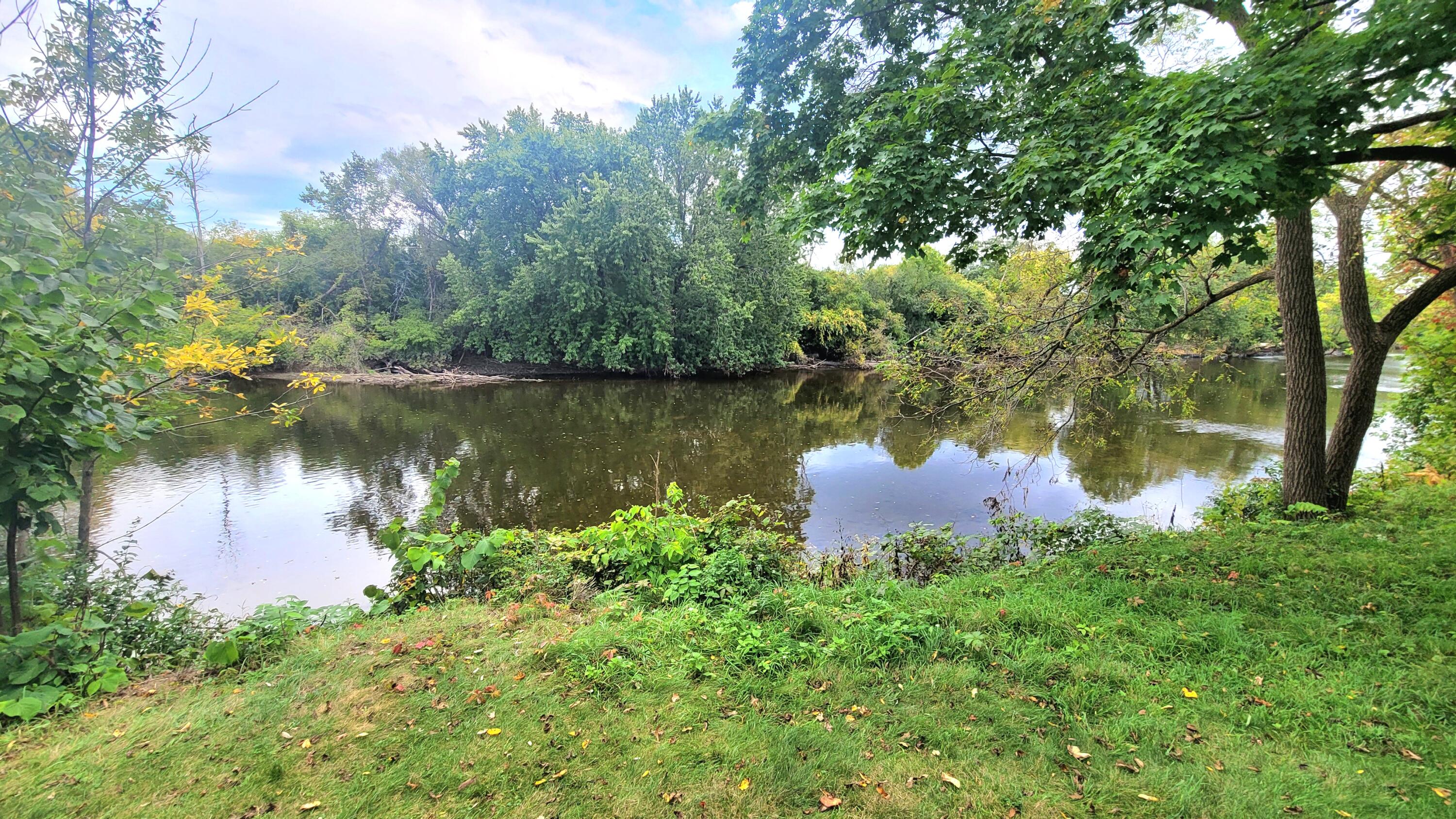 4050 West Rivers Edge Circle, Unit 20 Brown Deer, WI 53209 - Photo 14 of 20 20250922_113059