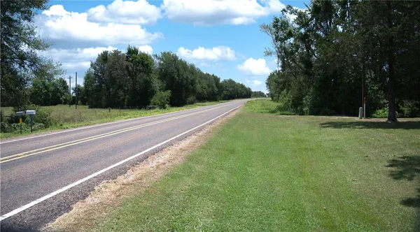 $284,500 | 9769 Fm 2096 Street North, Franklin, TX 77856