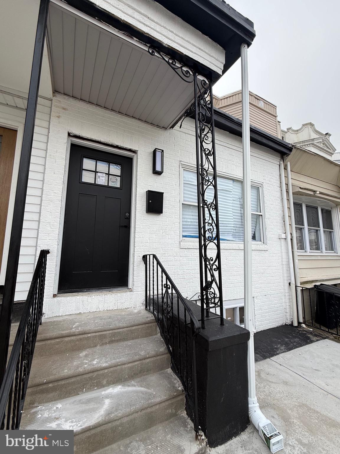 5908 Christian Street Philadelphia, PA 19143 - Photo 3 of 41 a view of entryway
