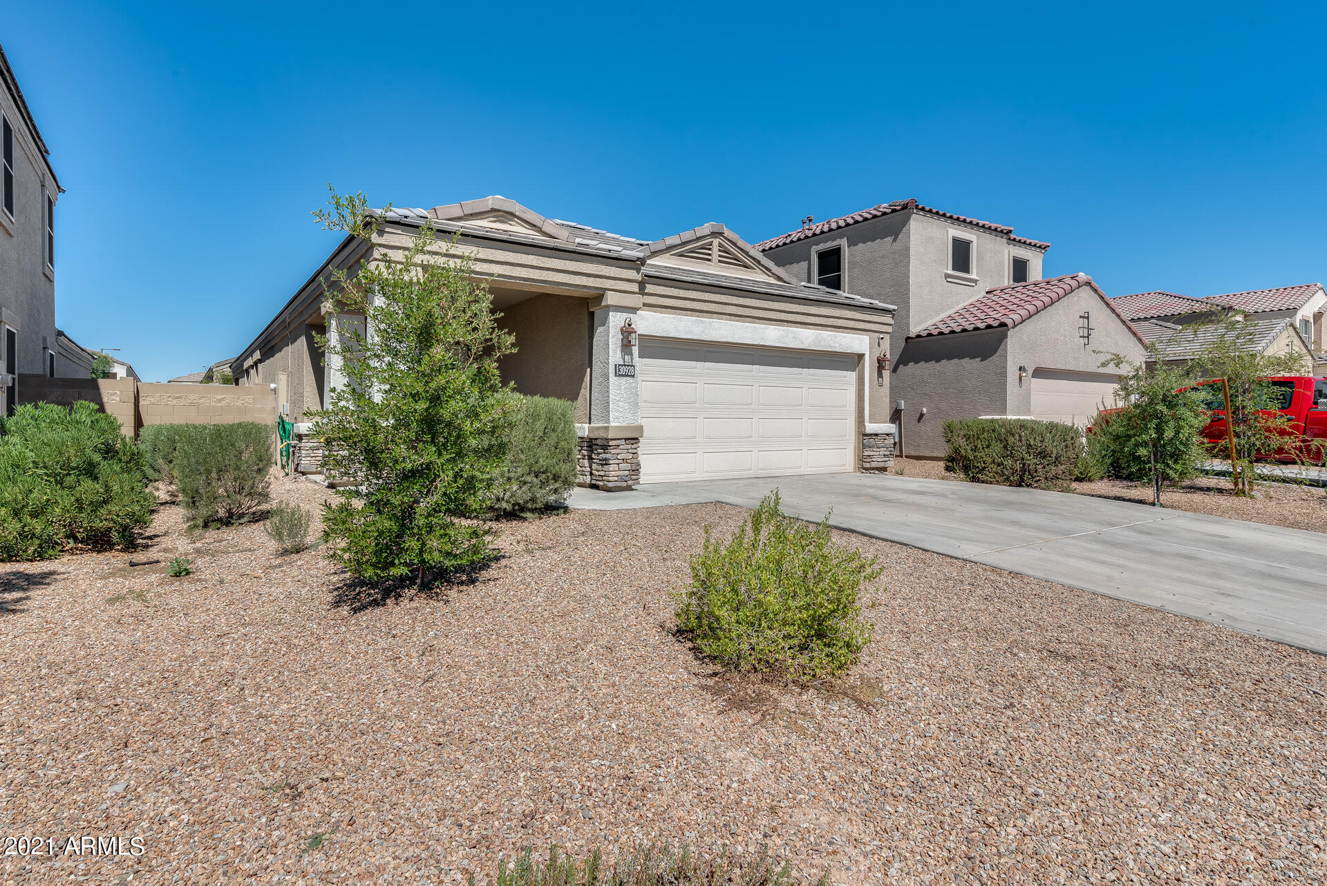 30928 West Picadilly Road Buckeye, AZ 85396 - Photo 2 of 31