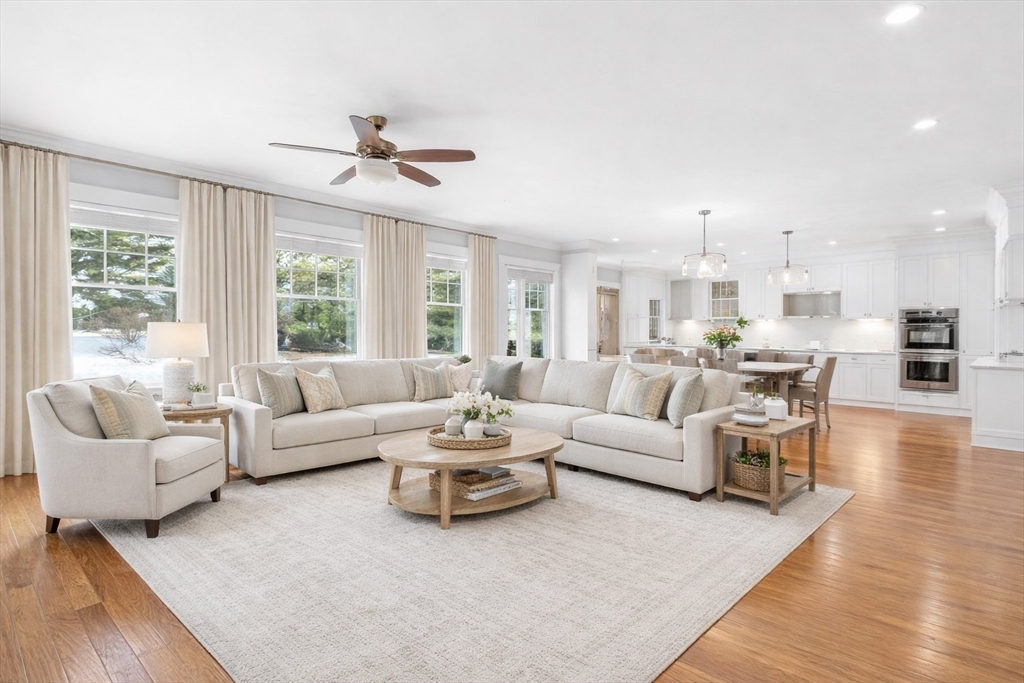 37 Mayflower Road Winchester, MA 01890 - Photo 14 of 40