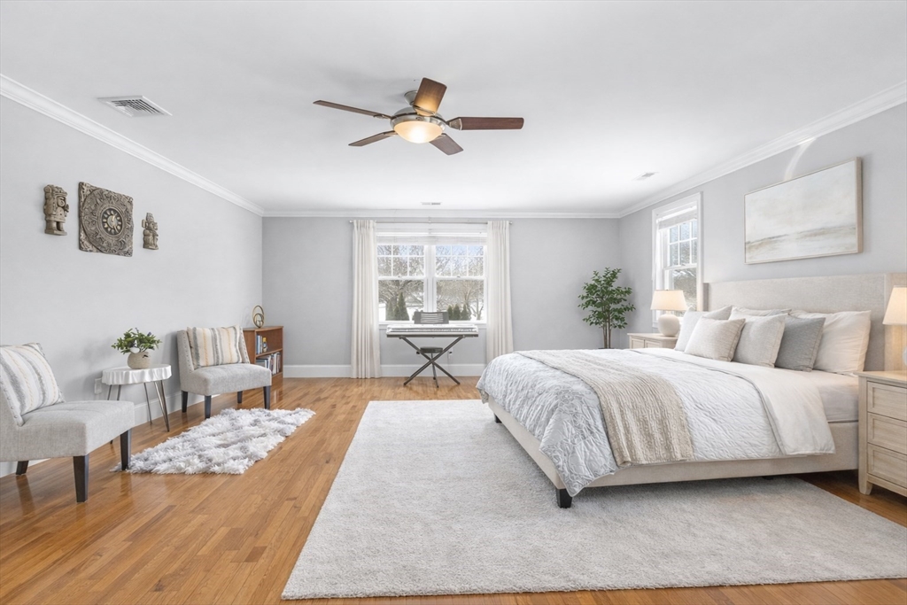 37 Mayflower Road Winchester, MA 01890 - Photo 30 of 40