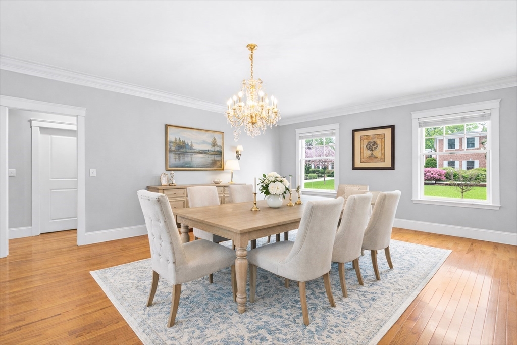 37 Mayflower Road Winchester, MA 01890 - Photo 9 of 40