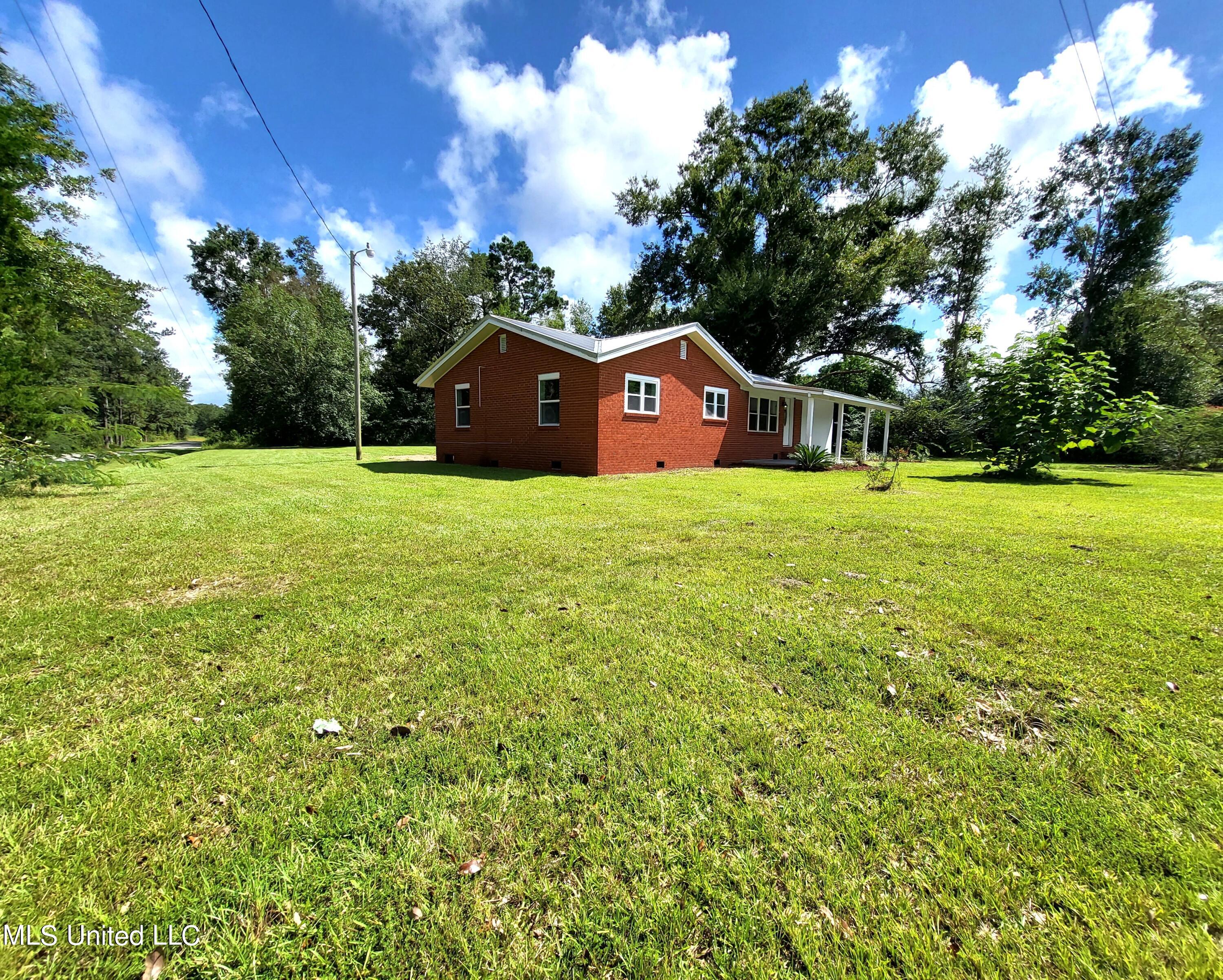 126 Gyther Fairley Road Lucedale, MS 39452 - Photo 2 of 18 20220812_104743