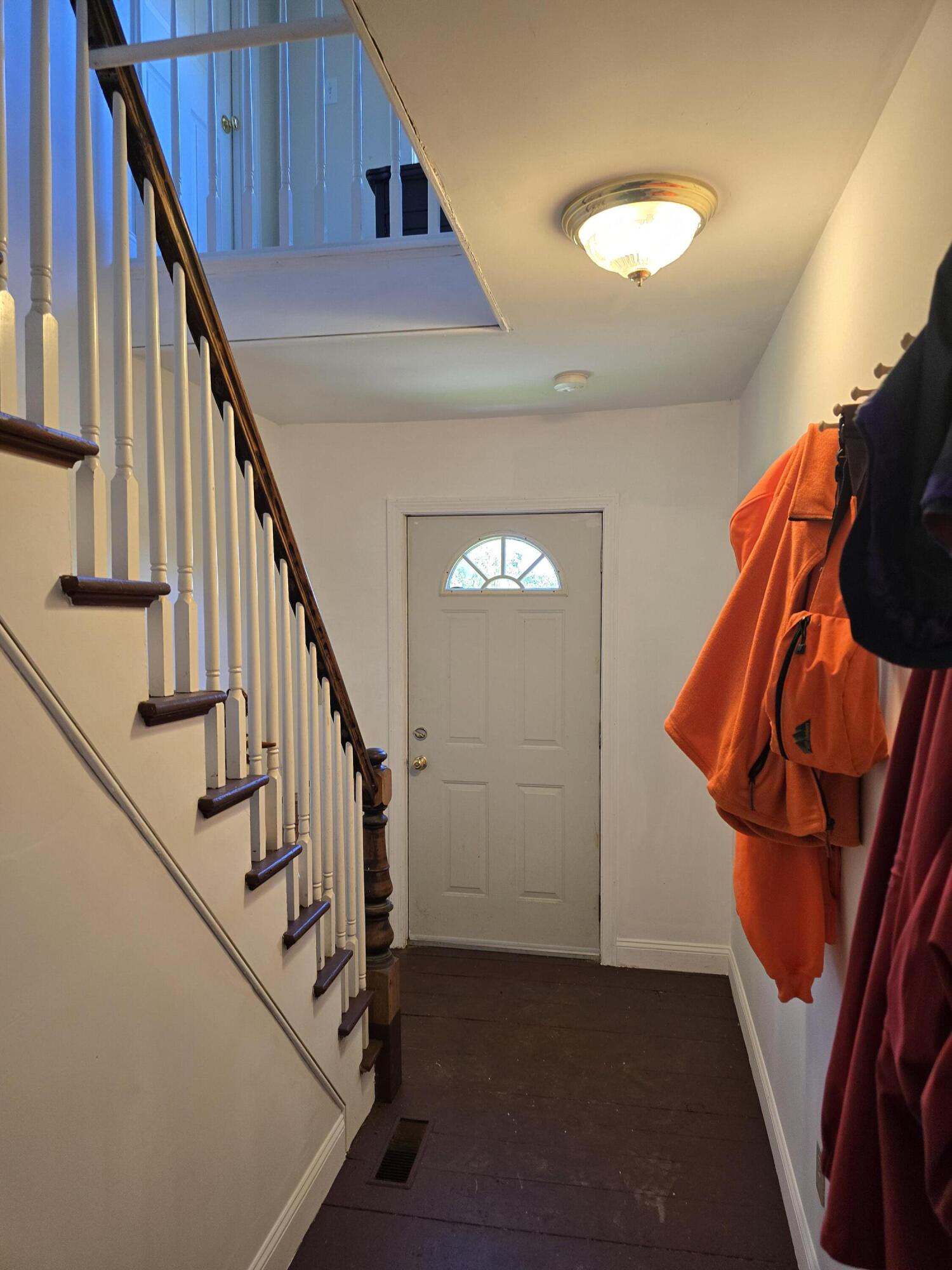 61 Goodwin Road Eliot, ME 03903 - Photo 19 of 44 front entry hall