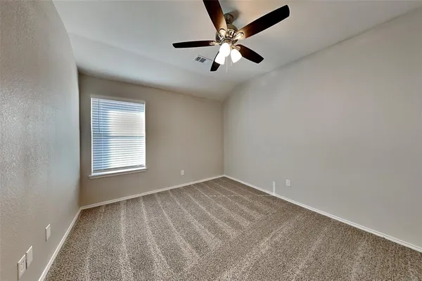 $2,070 | 1509 Carrigan Lane, Denton, TX 76207