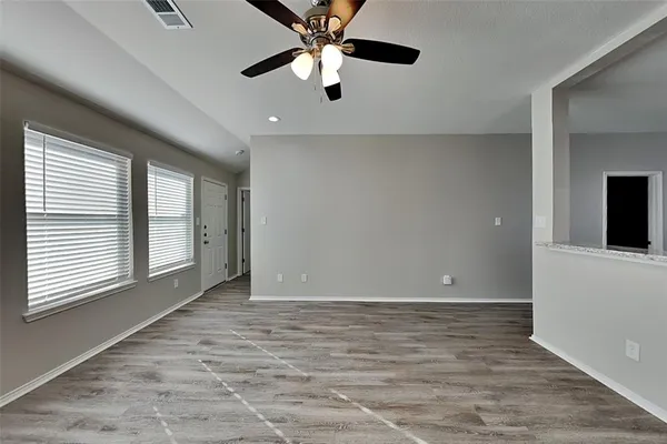 $2,070 | 1509 Carrigan Lane, Denton, TX 76207