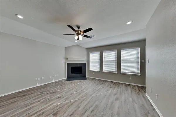 $2,070 | 1509 Carrigan Lane, Denton, TX 76207