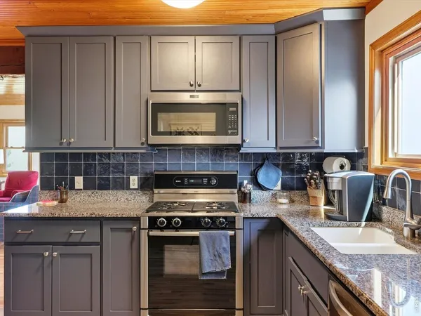 $950,000 | 345 Deer Trail Circle, Boulder, CO 80302