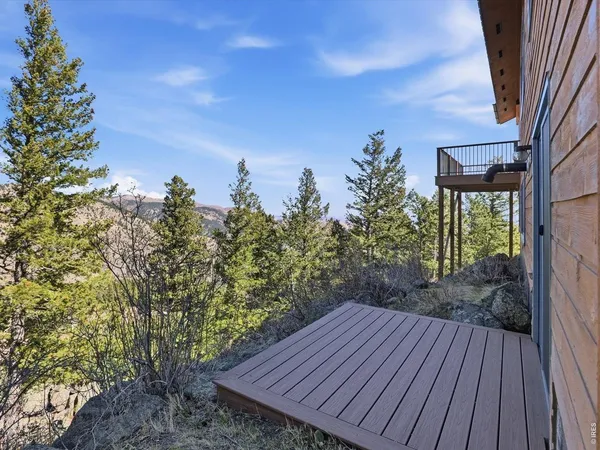 $950,000 | 345 Deer Trail Circle, Boulder, CO 80302