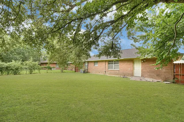 $1,500 | 4319 Howcher Street, Houston, TX 77047