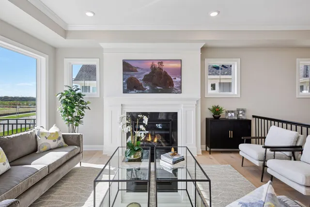 $1,014,800 | 9155 Mills Drive, Chanhassen, MN 55317