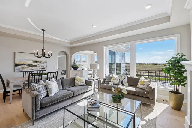 $1,014,800 | 9155 Mills Drive, Chanhassen, MN 55317