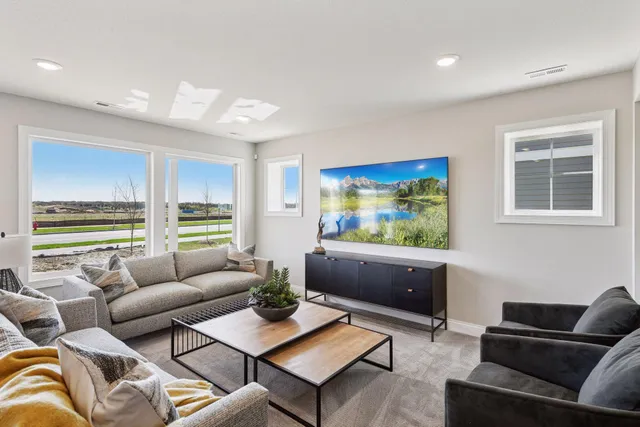 $1,014,800 | 9155 Mills Drive, Chanhassen, MN 55317