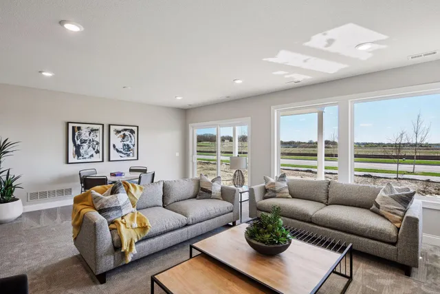 $1,014,800 | 9155 Mills Drive, Chanhassen, MN 55317