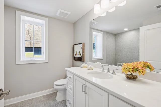 $1,014,800 | 9155 Mills Drive, Chanhassen, MN 55317