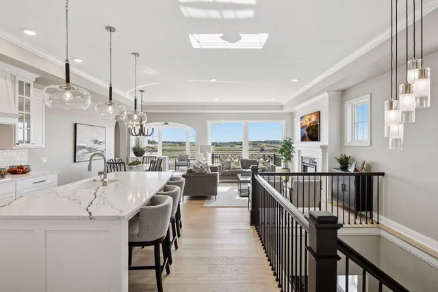 $1,014,800 | 9155 Mills Drive, Chanhassen, MN 55317