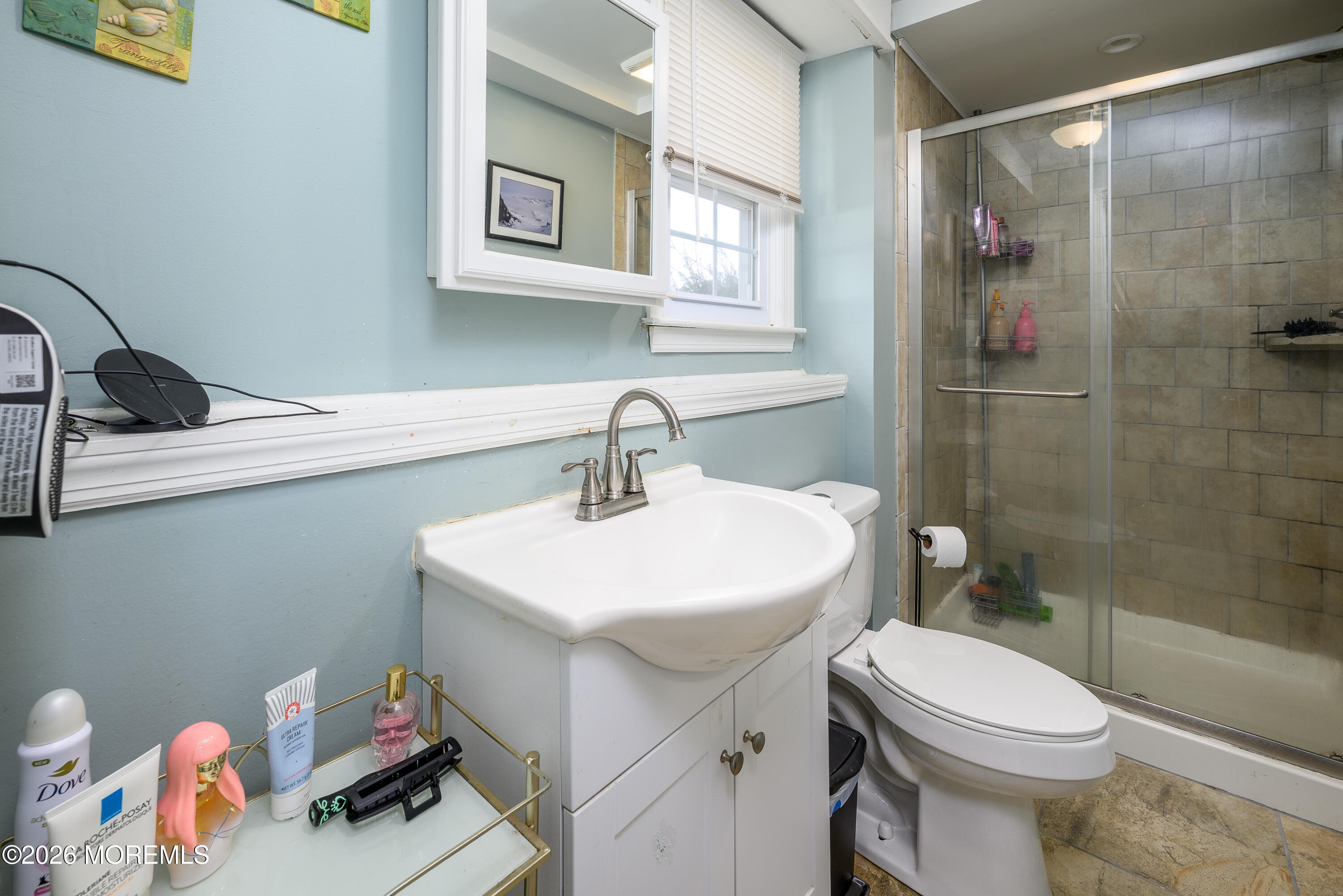 8 Holiday Road Manalapan, NJ 07726 - Photo 24 of 33 8_Holiday_Rd Downstairs bath