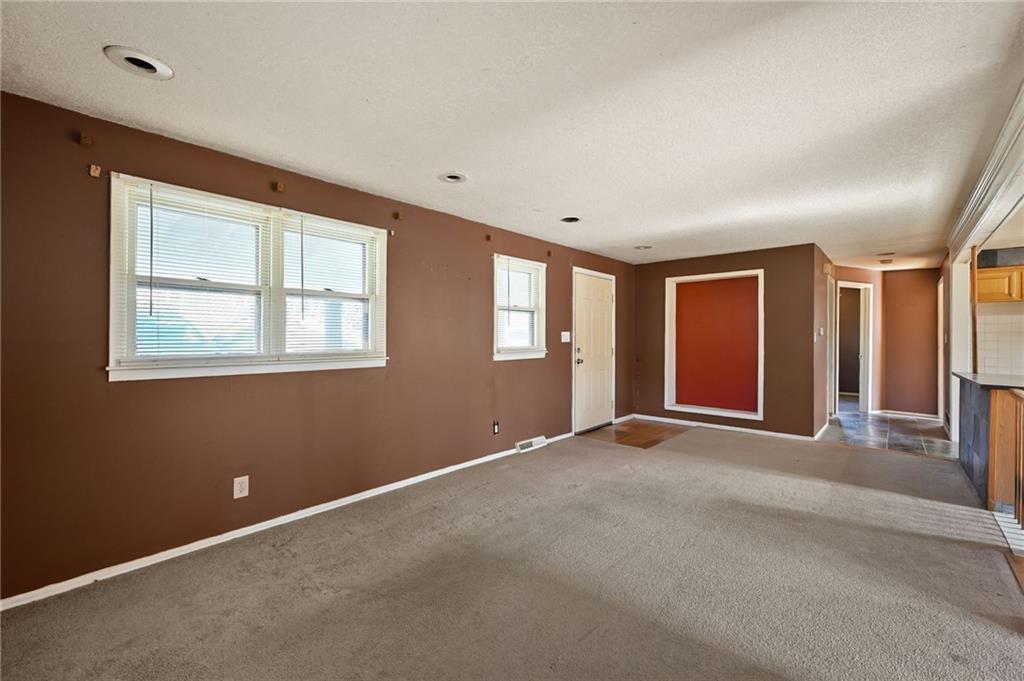 1-2 H Street Lee's Summit, MO 64086 - Photo 5 of 20