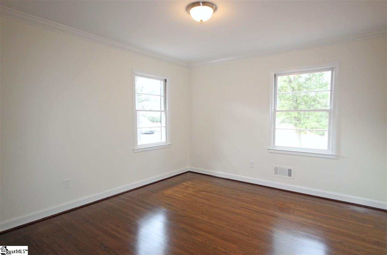 202 Sweetbriar Road Greenville, SC 29615 - Photo 15 of 28 Gallery Image 15