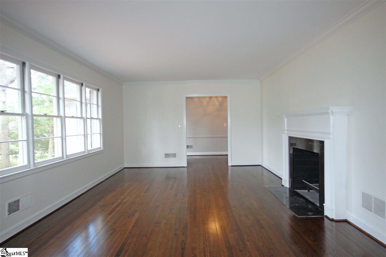 202 Sweetbriar Road Greenville, SC 29615 - Photo 10 of 28 Gallery Image 10