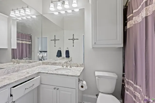 $235,000 | 5793 Sweet Olive Ln Street, St. Francisville, LA 70775