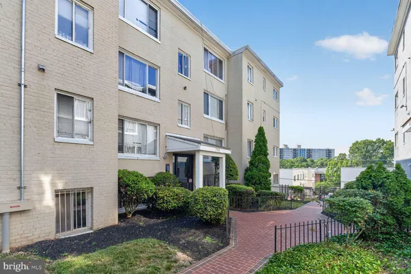 $126,000 | 713 Brandywine Street Southeast, Unit 203, Washington, DC 20032