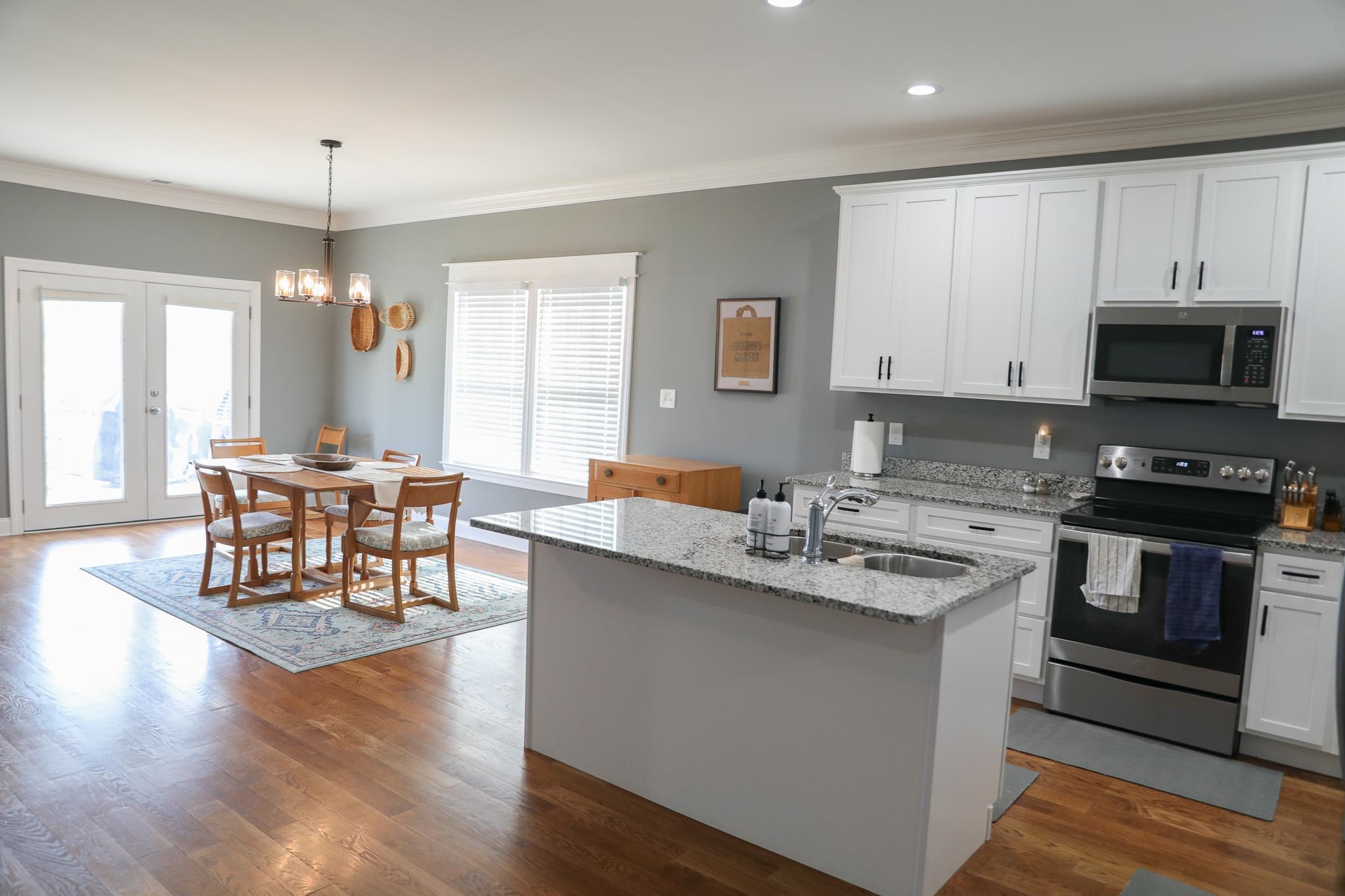 145 Paige Street Waynesboro, VA 22980 - Photo 17 of 58