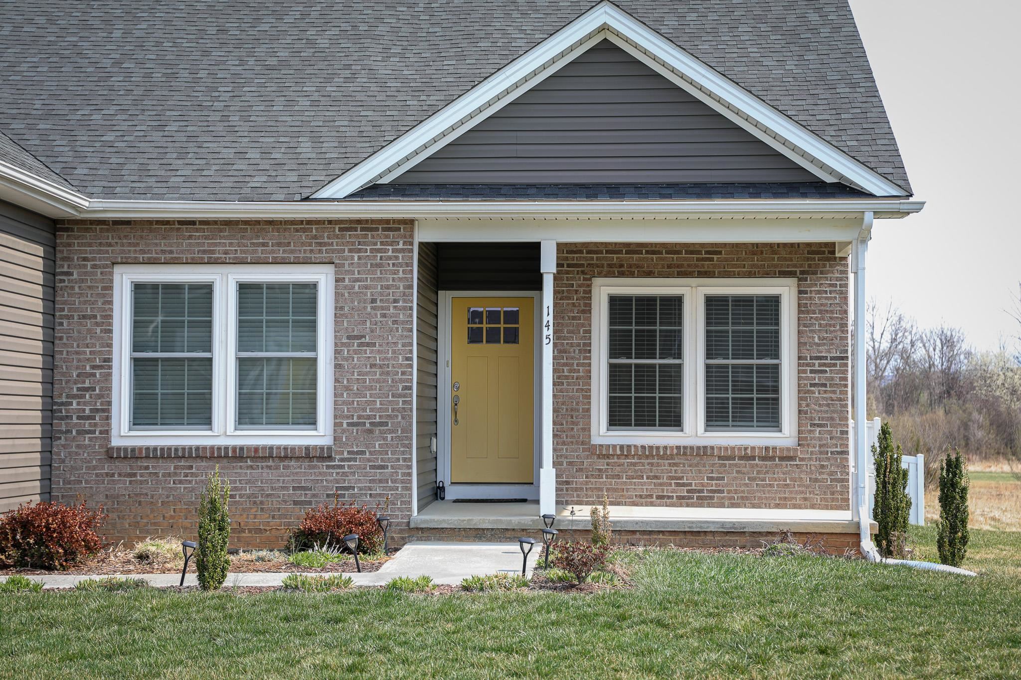 145 Paige Street Waynesboro, VA 22980 - Photo 2 of 58