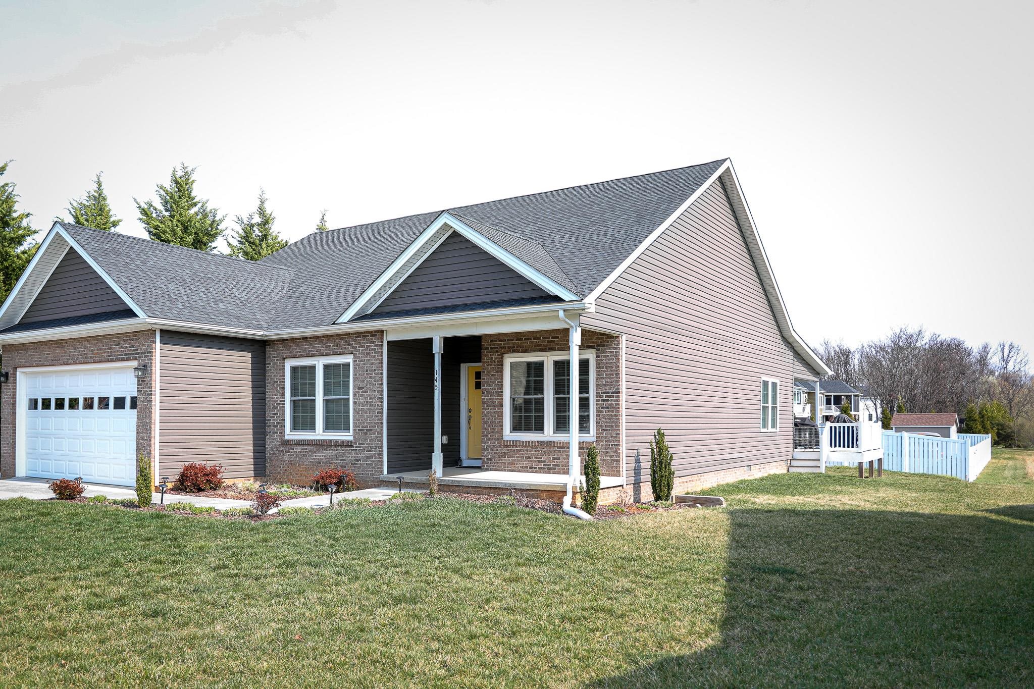 145 Paige Street Waynesboro, VA 22980 - Photo 4 of 58