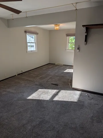 $3,500 | 342 Sunrise Avenue, Willowbrook, IL 60527