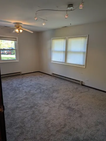 $3,500 | 342 Sunrise Avenue, Willowbrook, IL 60527