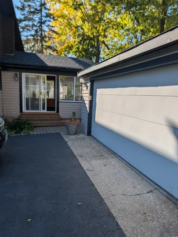 $3,500 | 342 Sunrise Avenue, Willowbrook, IL 60527