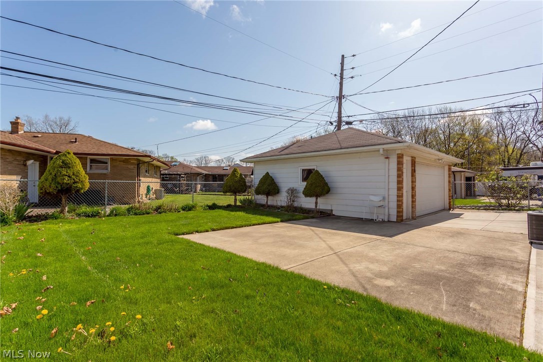 4134 Rabbit Run Drive Brooklyn, OH 44144 - Photo 12 of 13