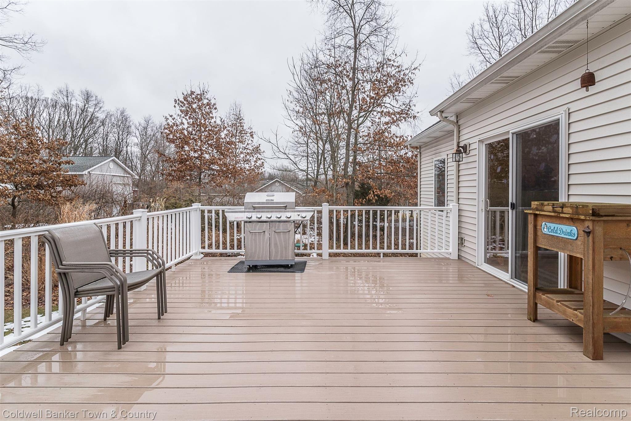 812 North Hughes Road Howell, MI 48843 - Photo 55 of 60 DSC_0971.jpg