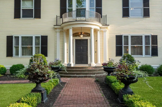 $2,849,900 | 98 Silver Street, Dover, NH 03820