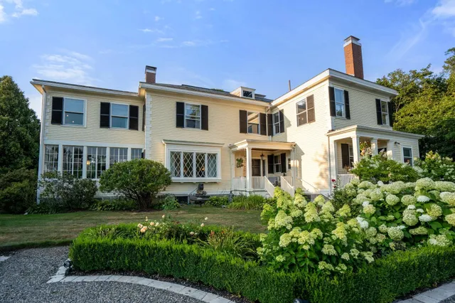 $2,849,900 | 98 Silver Street, Dover, NH 03820