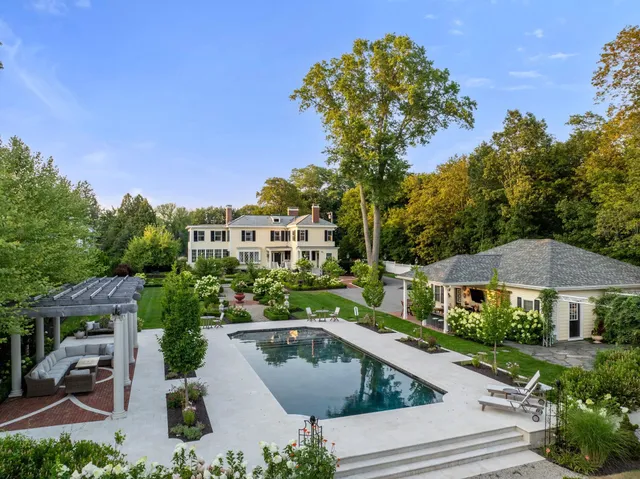 $2,849,900 | 98 Silver Street, Dover, NH 03820