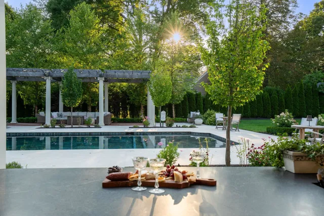 $2,849,900 | 98 Silver Street, Dover, NH 03820