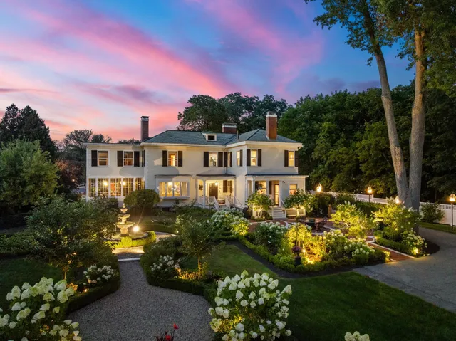 $2,849,900 | 98 Silver Street, Dover, NH 03820