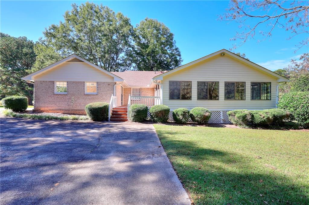 3520 Tom Brewer Road Loganville, GA 30052 - Photo 38 of 47