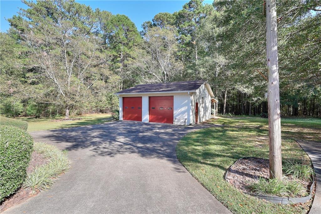 3520 Tom Brewer Road Loganville, GA 30052 - Photo 40 of 47