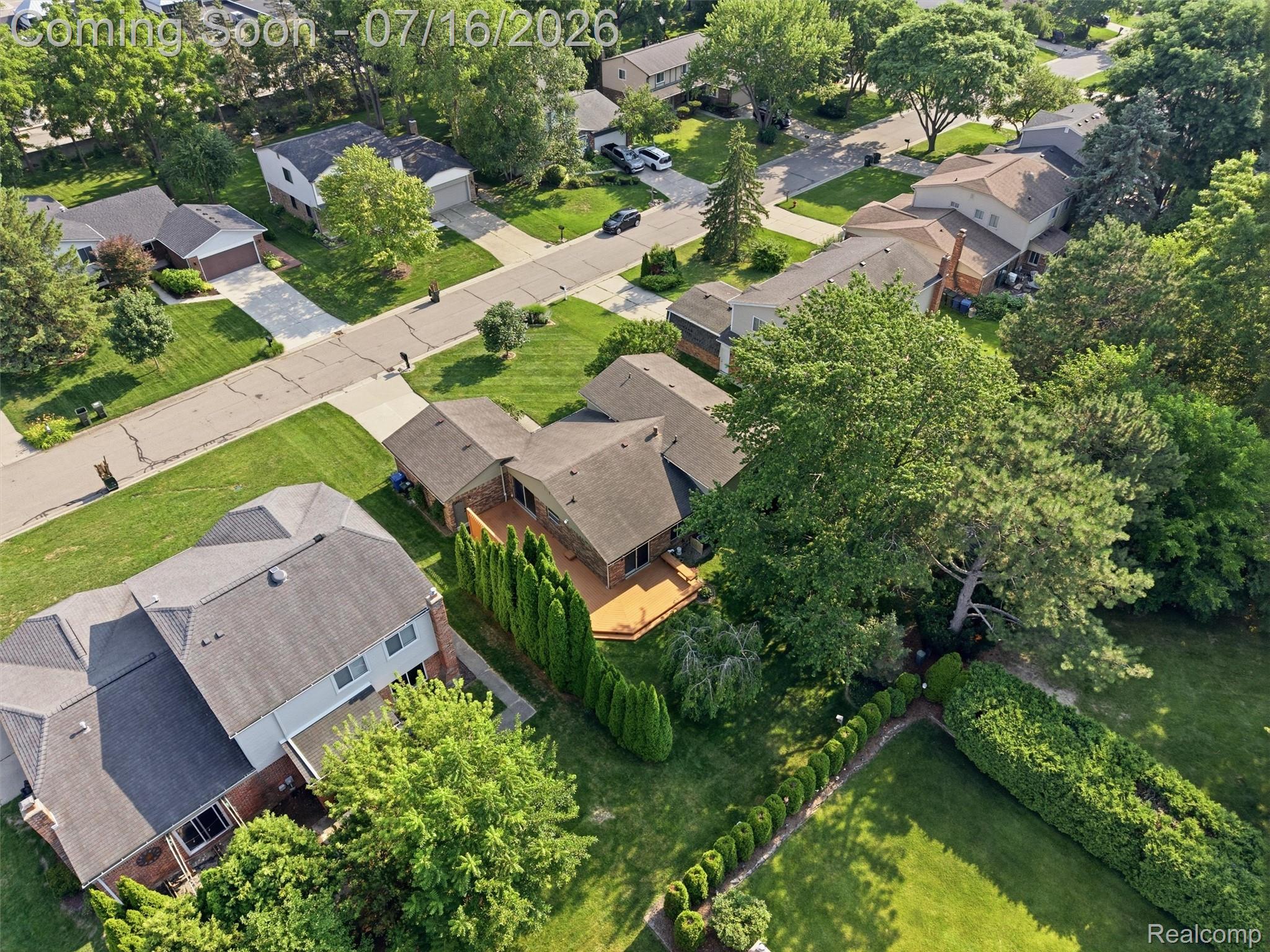 3056 Rolling Green Circle South Rochester, MI 48309 - Photo 36 of 45 08-DJI_20260713174545_0171_D.jpg