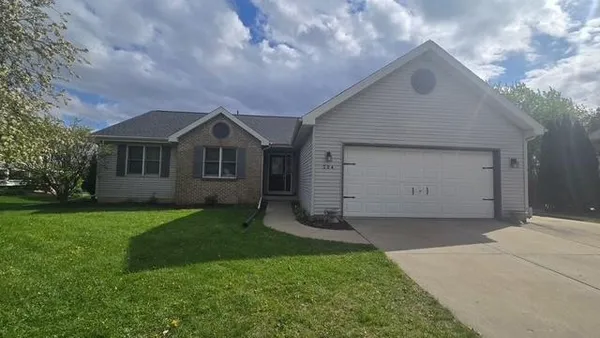 $464,900 | 304 School Cottage Grove, Cottage Grove, WI 53527