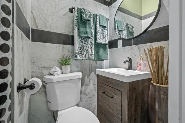 $350,000 | 3230 Bellefontaine Avenue, Kansas City, MO 64128