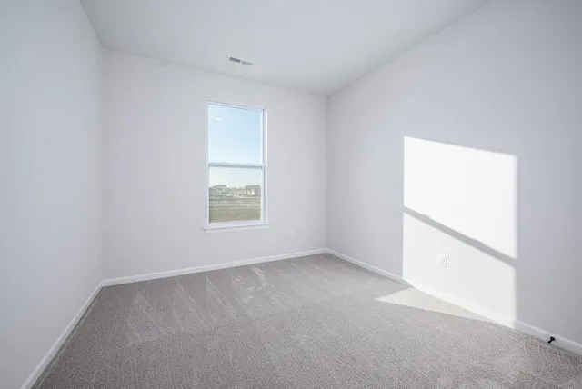 $399,950 | 1528 North 157th Lane, Basehor, KS 66007