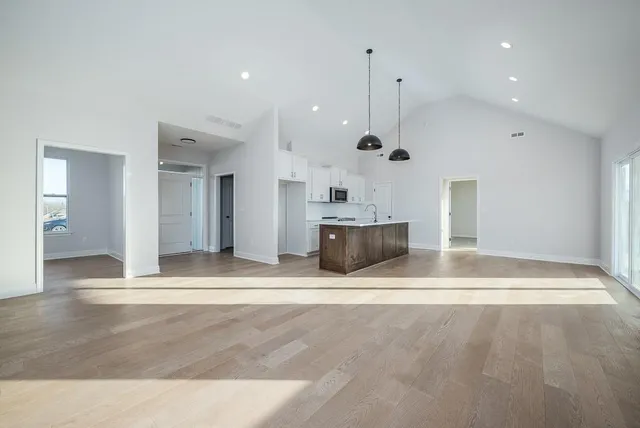 $399,950 | 1528 North 157th Lane, Basehor, KS 66007