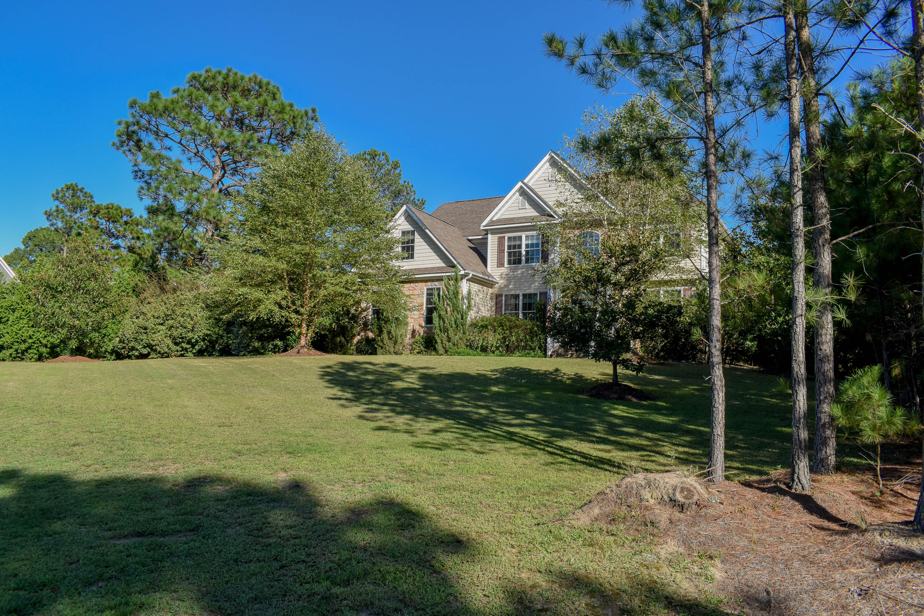 26 Princess Gate Whispering Pines, NC 28327 - Photo 3 of 50 26 Princess Gate Dr (3)
